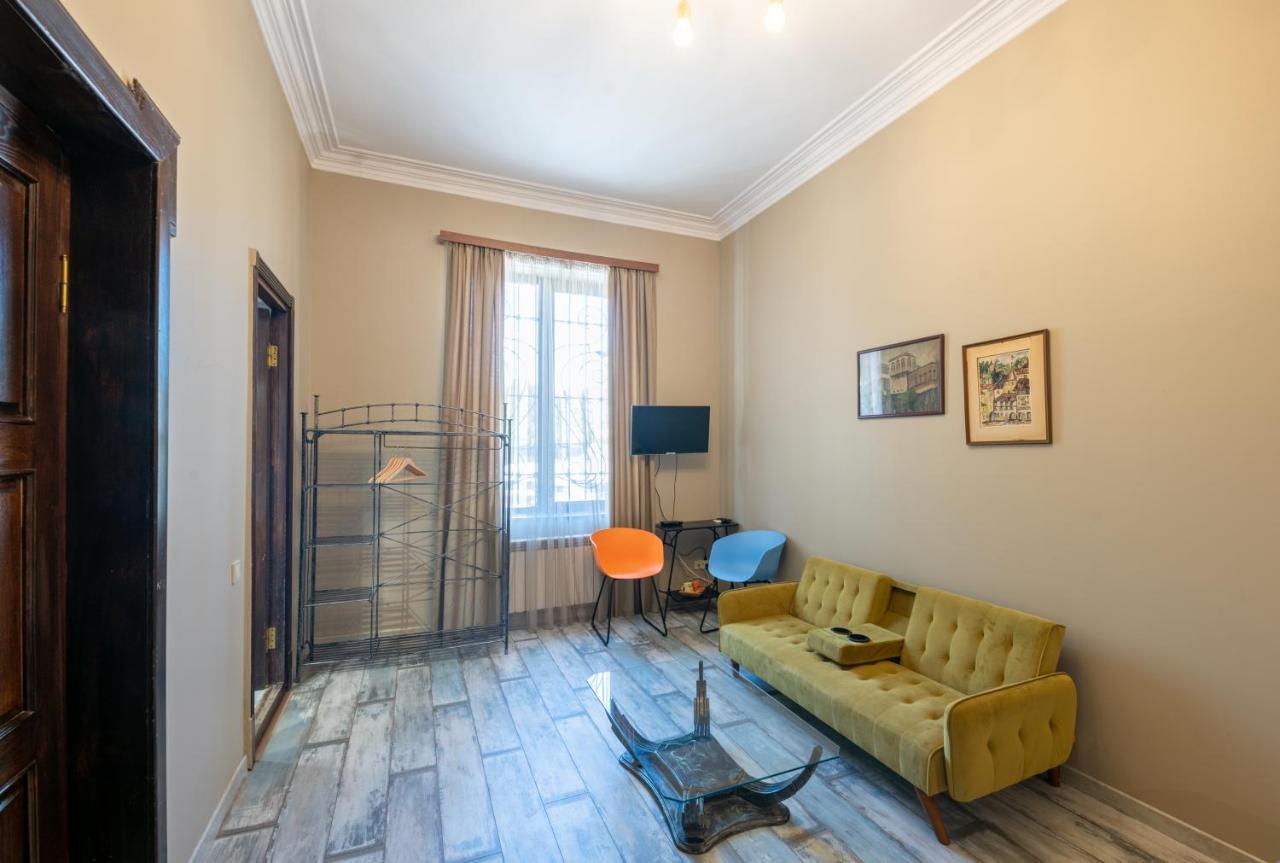 Ponto Gallery Boutique Hotel Tbilisi Exteriör bild