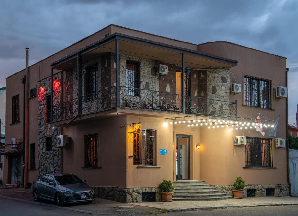 Ponto Gallery Boutique Hotel Tbilisi Exteriör bild