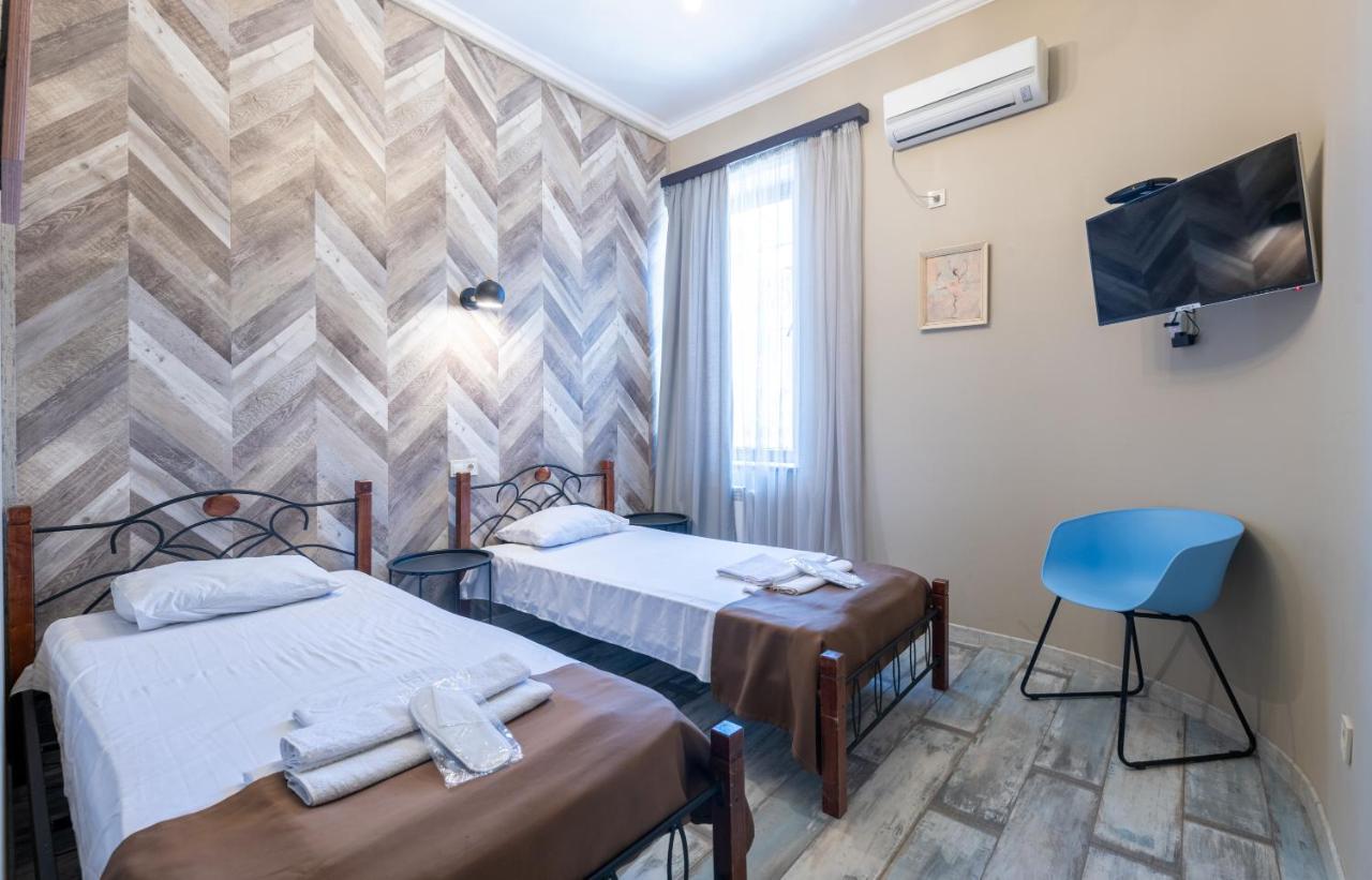 Ponto Gallery Boutique Hotel Tbilisi Exteriör bild
