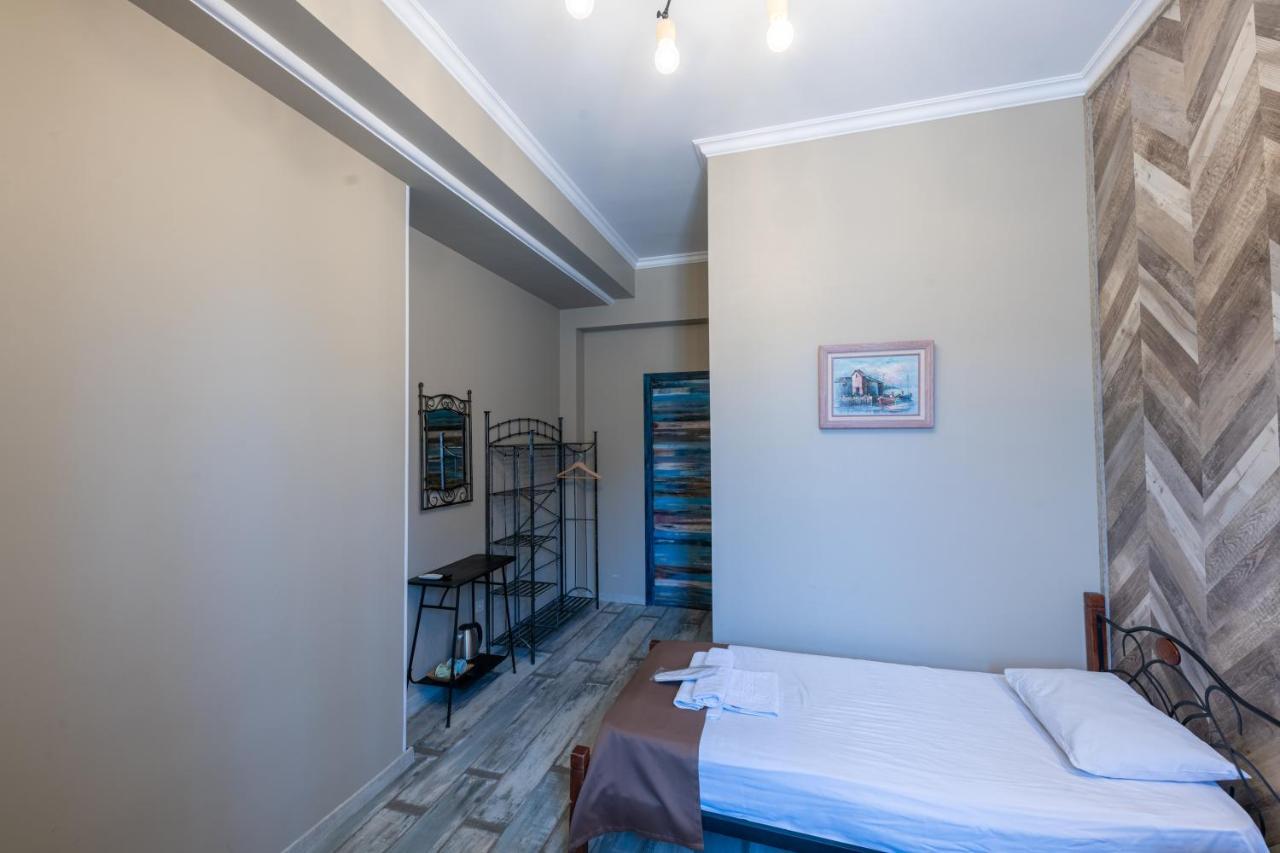 Ponto Gallery Boutique Hotel Tbilisi Exteriör bild